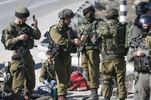 İsrail güçleri 8 Filistinliyi gözaltına aldı