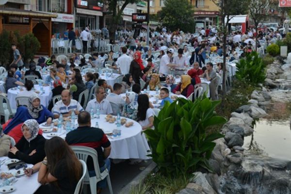 5 Yıldızlı iftar sofrasında buluşalım