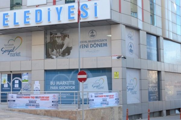 Sosyal Market yüzleri güldürüyor