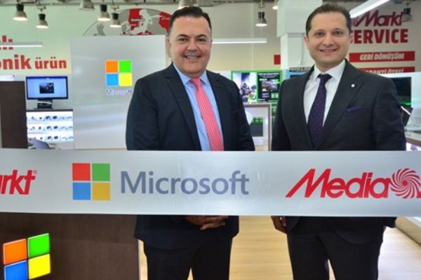 Microsoft’un Türkiye’deki ilk mağaza içinde mağazası Ankara KentPark MediaMarkt’ta açıldı
