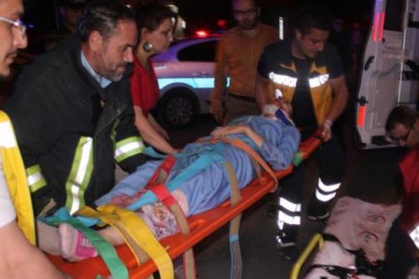 Karaman'da otomobiller çarpıştı: 9 yaralı