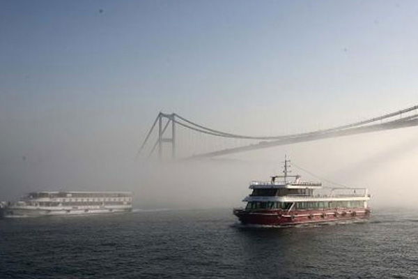 İstanbul Boğazı gemi geçişlerine kapatıldı!