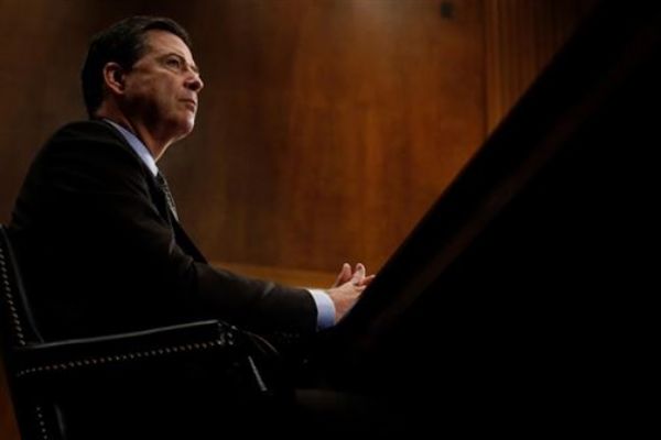 Comey: Donald Trump Flynn soruşturmasını istemedi