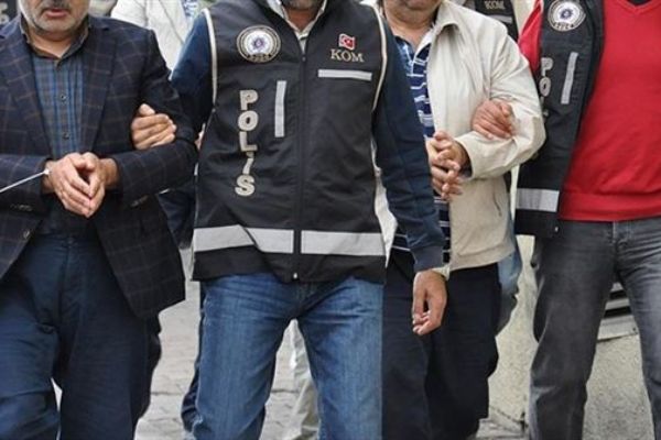 Erzurum'da FETÖ operasyonu: 30 kişi gözaltında