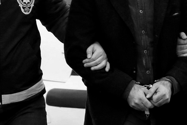 FETÖ davasında yargılanırken kefaletle bırakıldılar