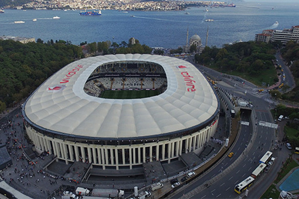 Vodafone Park, UEFA Avrupa ve UEFA Süper Kupa finallerine aday