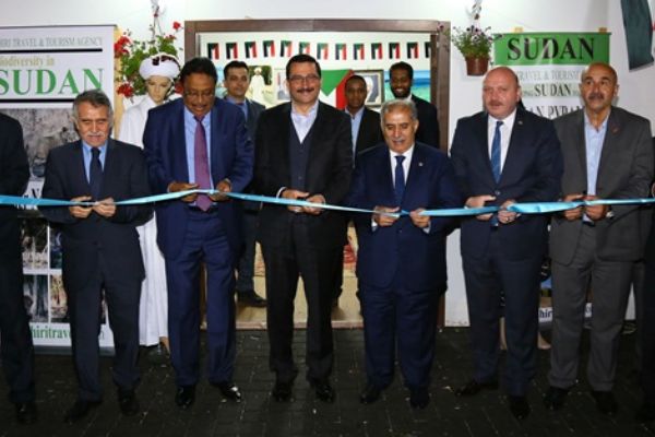 Uluslararası Ramazan Etkinlikleri’nde sudan rüzgarı esti