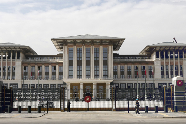 Cumhurbaşkanlığı sistemi için 132 maddelik uyum paketi tamam!