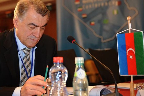 Azeri Bakan İstanbul'da hayatını kaybetti