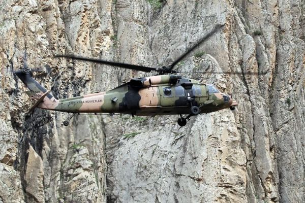Hakkari'de saldırıya uğrayan helikopterin uçabileceği kararlaştırıldı