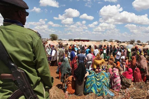 Somali'de gıda yardımı sırasında çatışma: 14 ölü!