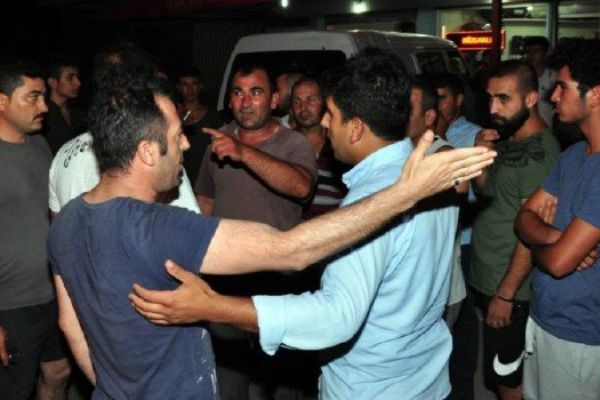 Antalya'da Türk ve Suriyeli gençler arasında kavga