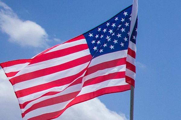 Amerika'da annelerinin arabada bıraktığı iki çocuk öldü