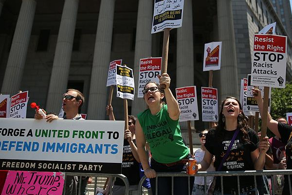 ABD'de İslam karşıtı eylemler protesto edildi