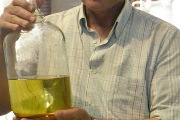 Kilosu 12 bin euro olan yağ