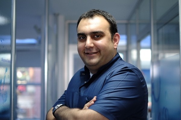 Diş hekimi ölü bulundu