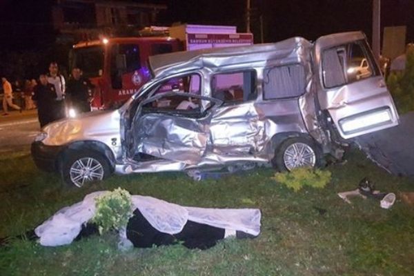 Samsun'da trafik kazası: 5 kişi öldü
