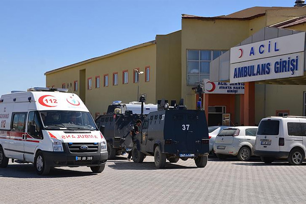 Hakkari'de PKK saldırısı: 5 yaralı