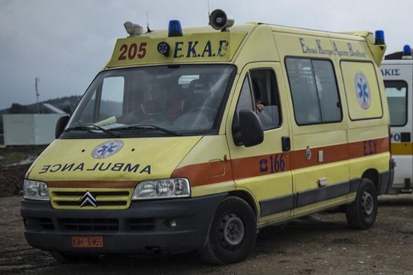 Ege Denizi'ndeki depremden dolayı Midilli Adası'nda 10 kişi yaralandı