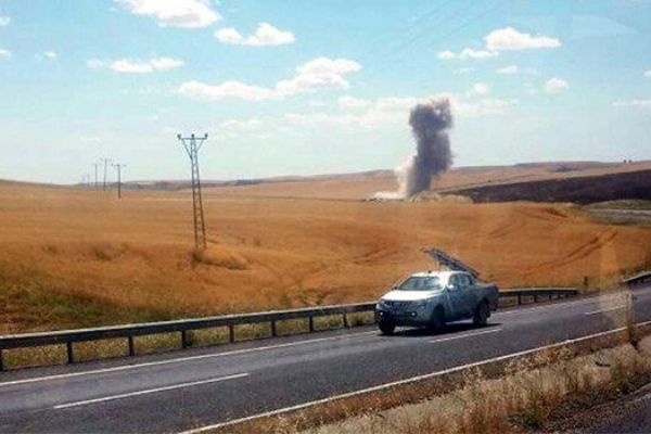 Diyarbakır Silvan yolunda askeri araca bombalı tuzak