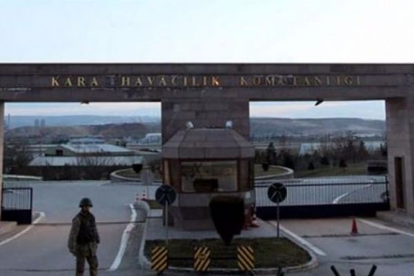 Karar çıktı! Kara Havacılık Okulu taşınıyor!