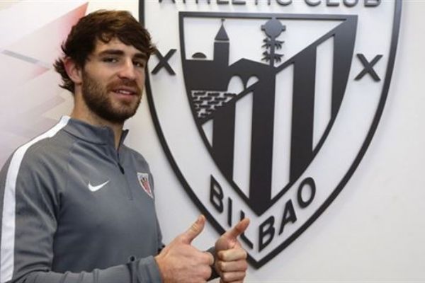 Yeray Alvarez'den üzücü haber