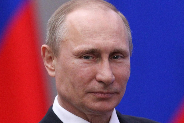 Putin, Suudi Arabistan Kralı Selman ile Katar'ı görüştü