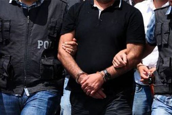 Kahramanmaraş'ta 10 öğretmene FETÖ gözaltısı