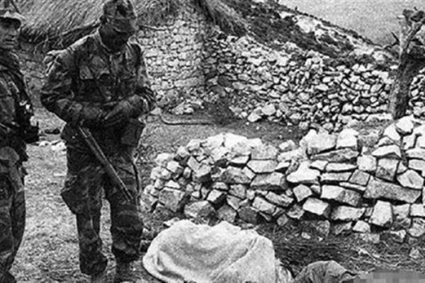 Cezayir Fransa'dan kafataslarını geri istiyor