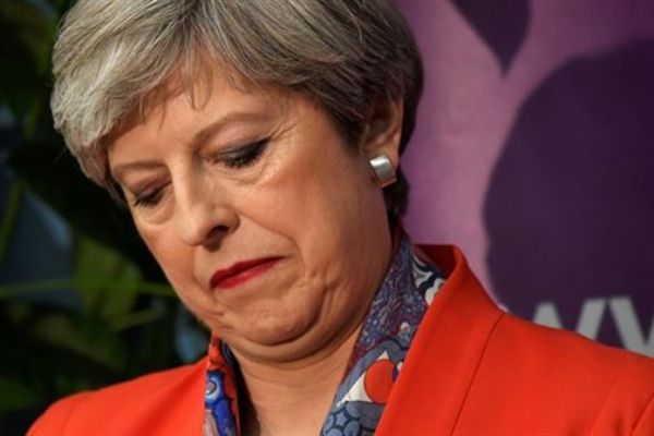 Theresa May: Her şeyi berbat ettim