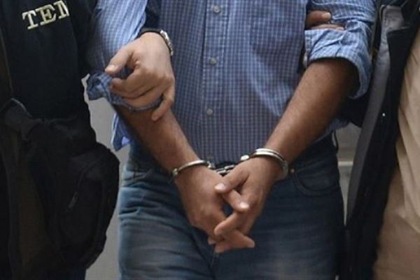 Turistlere eylem hazırlığında olan 14 terörist enselendi