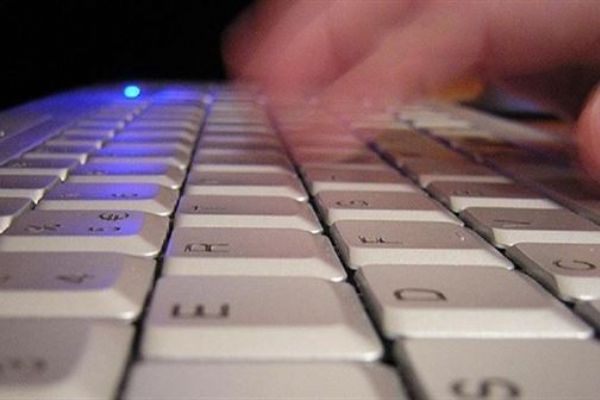 İnternetten DEAŞ yayını indiren İngiliz'e hapis cezası