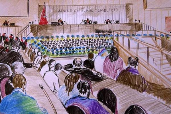 FETÖ'cü sanığın avukatı: Salağa yatmayın