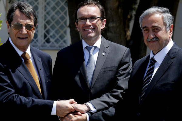 'Türkiye Kıbrıs'ta yüzde 80 asker azaltmaya hazır'