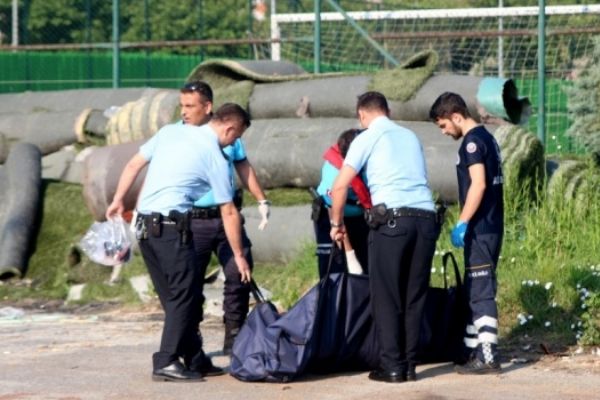 İstanbul Haliç'ten ceset çıktı