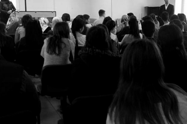 Liselerde haftalık ders saatleri değişti