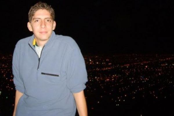 Kulvarların Yıldızı Anıl Ateş