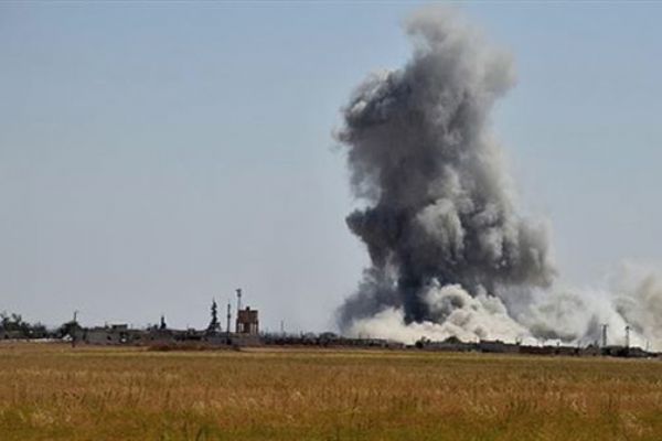 Esed rejimi sivilleri vurdu: 12 ölü