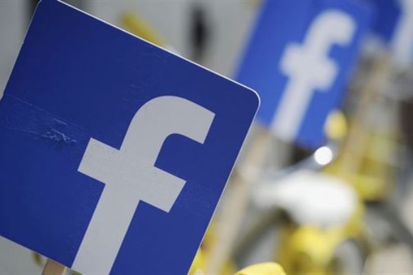 Facebook yorumlara GIF özelliği