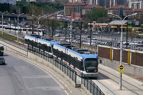 Zeytinburnu'ndan geçen tramvay hattı yer altına alınacak