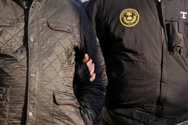 Niğde'de FETÖ operasyonunda muvazzaf Başçavuş gözaltında