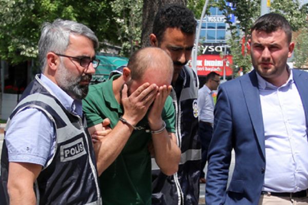 Cami hırsızı yakalandı:5 ay içinde 7 farklı hırsızlık