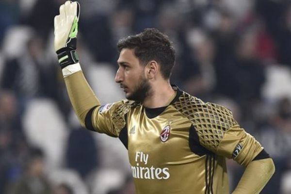 Gianluigi Donnarumma Milan'ın teklifini kabul etmedi