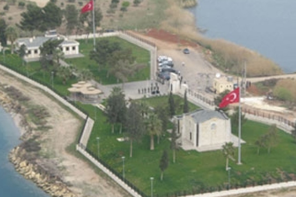 Süleyman Şah'ın bölgedi ABD ablukasında!