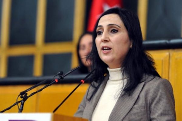 Figen Yüksekdağ'a 'Cumhurbaşkanına hakaret'ten fezleke