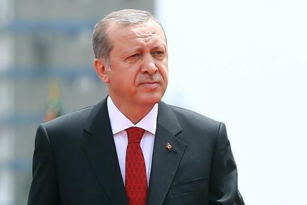Erdoğan, Macron ve Al Sani ile 'Katar'ı görüştü