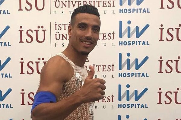 Fenerbahçe, Nabil Dirar'ı sağlık kontrolünden geçirdi