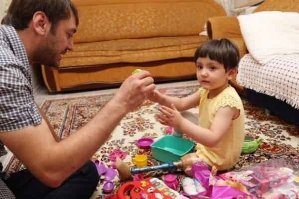 Minik Özge'den haber var