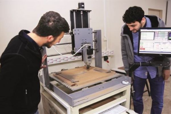 Bayburt Üniversitesi öğrencileri TÜBİTAK desteğiyle 36,5 bin TL kar ettiler