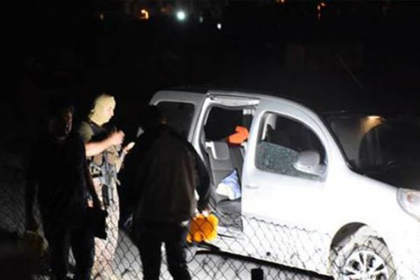 İstanbul'da hareketli dakikalar: Polise ateş açıp kaçtılar